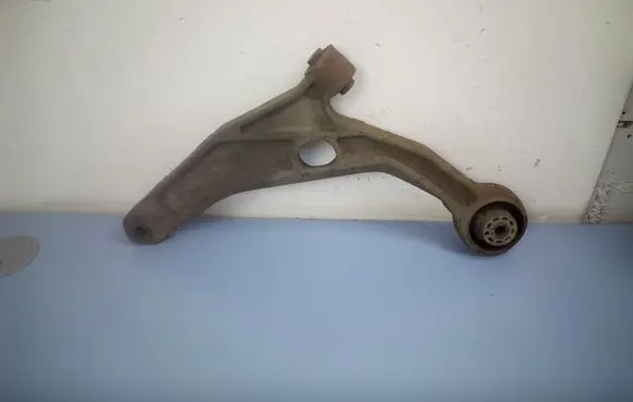 Fiat Freemont Front lower control arm/wishbone K04766423AB