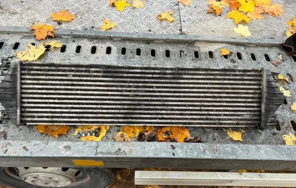 Renault Master II Intercooler radiator 874806M