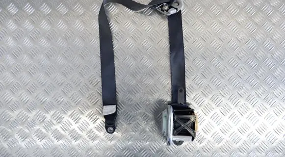 Suzuki Grand Vitara II Front seatbelt 8492064J0