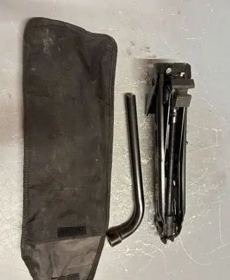 Opel Zafira B Lift Jack 0073451 700X9A 09127172