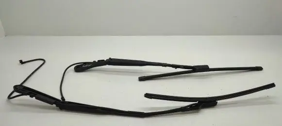 Volvo V60 Front wiper blade arm 3169353731693538