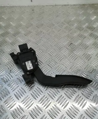 Opel Signum Accelerator throttle pedal 9186724 6PV00832200