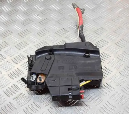 Ford Focus Current control relay AV6T14A067BB