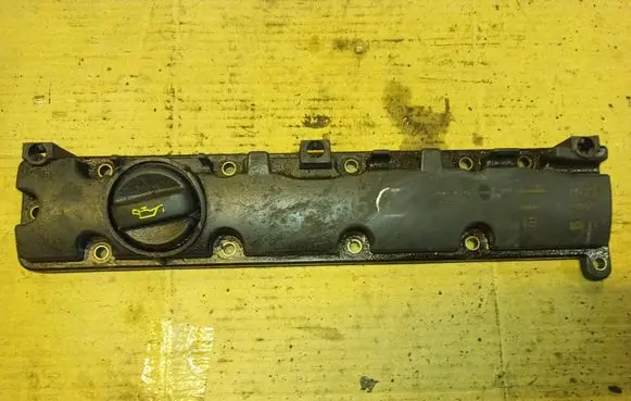 Peugeot 406 Rocker cam cover 9628240980 9638897280