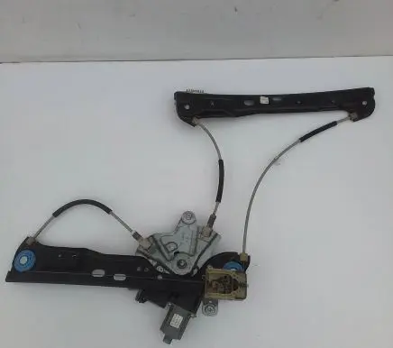 Opel Insignia A Front door window regulator motor 1302457