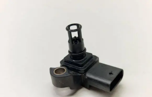 BMW 3 G20 G21 Air pressure sensor 8637900