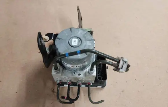 Mitsubishi Outlander ABS Pump 4670B481 06210259824 ESCEC11C15