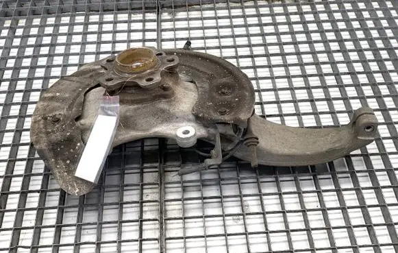 BMW 5 G30 G31 G38 Front wheel hub spindle knuckle 