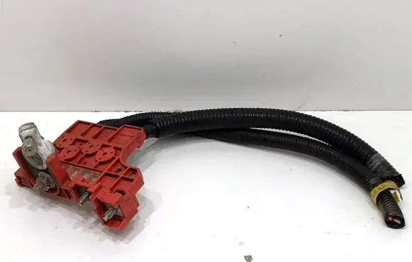 Mazda CX-9 Positive cable (battery) 