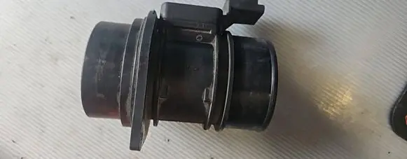 Seat Ibiza III (6L) Mass air flow meter 5WK9609 7700314669 7700314057