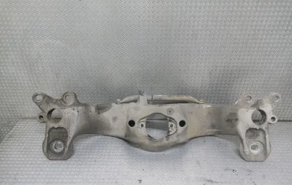 Audi A4 S4 B6 8E 8H Gearbox mounting bracket 8E0399263R