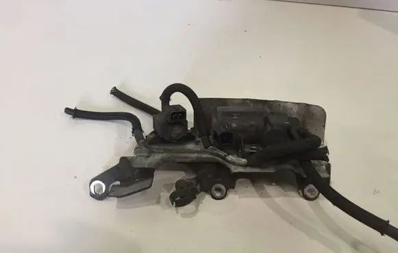 Toyota Avensis T270 Turbo solenoid valve 258190R011 70051308 10T251