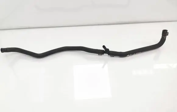 Volkswagen Golf V Engine coolant pipe/hose