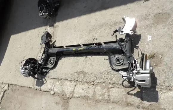 Renault Zoe Rear axle beam 