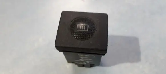 Volkswagen Golf III Windscreen/window heater switch 1H5959561