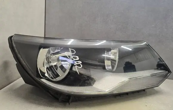 Volkswagen Tiguan Headlight/headlamp 5N2941006C