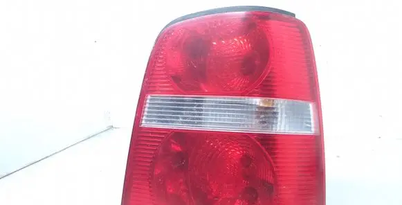 Volkswagen Touran I Rear/tail lights 1T0945096T 1T0945112B 1T0945258D
