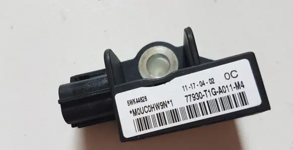 Honda CR-V Airbag deployment crash/impact sensor 77930T1GA011M4