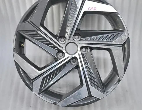 Hyundai Tucson IV NX4 R19 alloy rim 