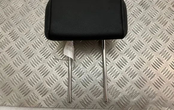 Mercedes-Benz GLE AMG (W166 - C292) Rear seat headrest 