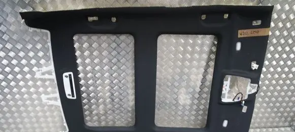 Mercedes-Benz E W212 Headlining 