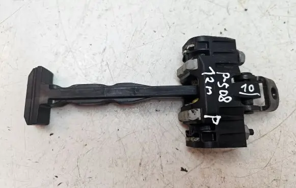 Peugeot 508 Front door check strap stopper