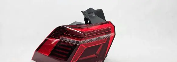 Volkswagen Tiguan Rear/tail lights 5NA945207J