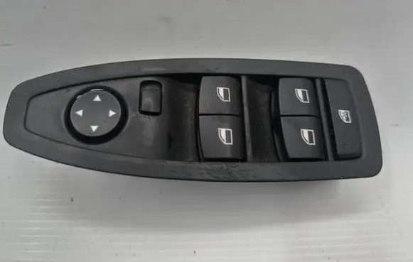 BMW 1 F20 F21 Quarter vent window switch 9208109