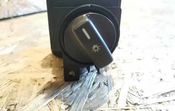 Mercedes-Benz B W245 Light switch 1695452704 0926183 32221101