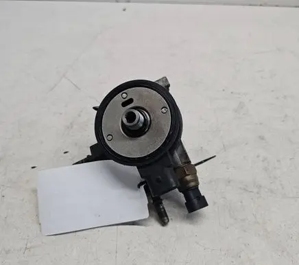 Hyundai Santa Fe Fuel filter bracket/mount holder 