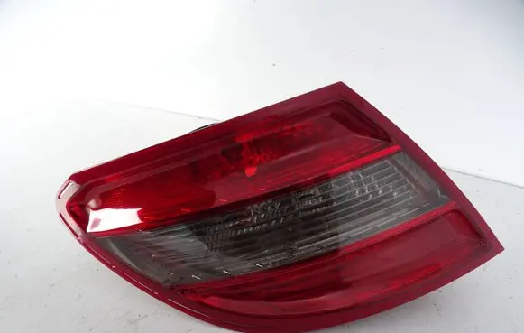 Mercedes-Benz C W204 Rear/tail lights A2048202964L