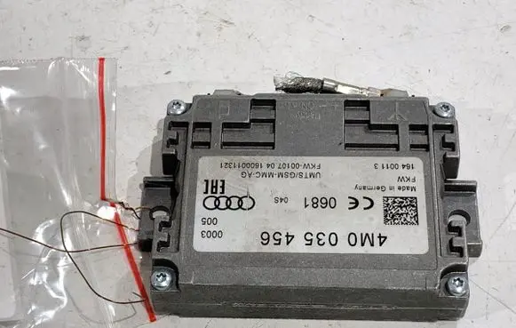 Audi A4 S4 B9 Sound amplifier 4M0035456
