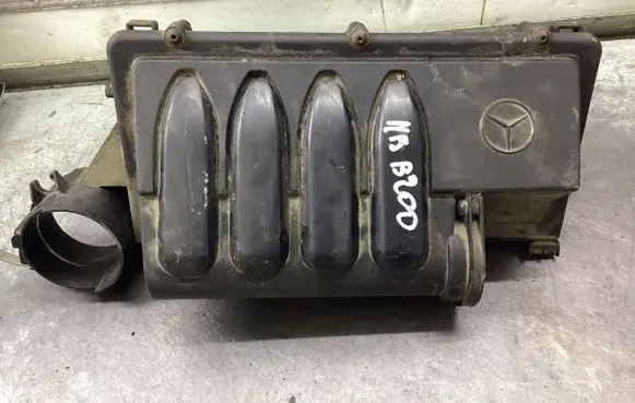 Mercedes-Benz B W245 Intake manifold