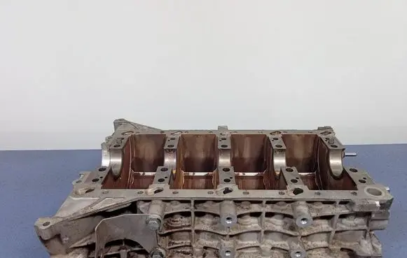 Porsche Cayenne (9PA) Engine block 9481011136R