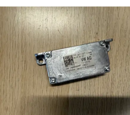 Skoda Octavia Mk3 (5E) LED ballast control module 7PP941597CA