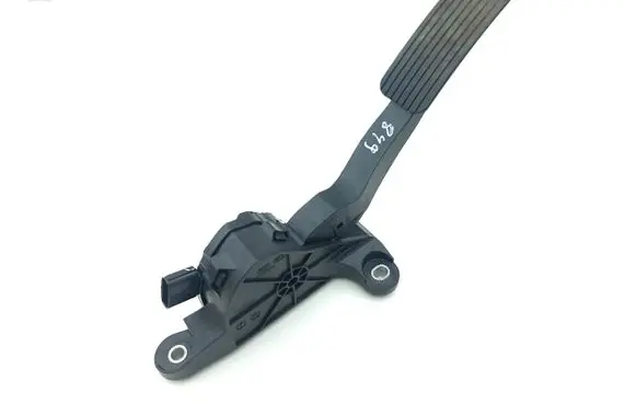 Hyundai i30 Accelerator throttle pedal 32700G4920