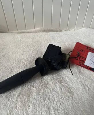 Peugeot Partner Wiper control stalk 96048597ZL