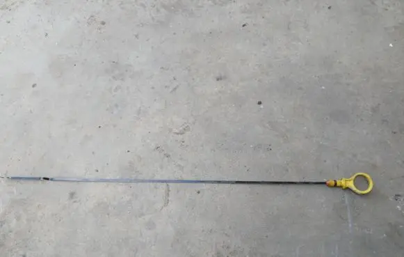 Ford Focus Oil level dip stick 