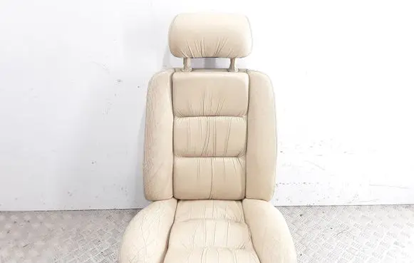 Maserati 228 Front driver seat 