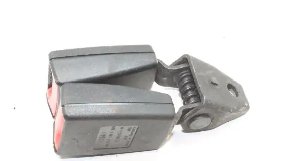 Audi A5 8T 8F Middle seatbelt buckle (rear) 8J8857739C