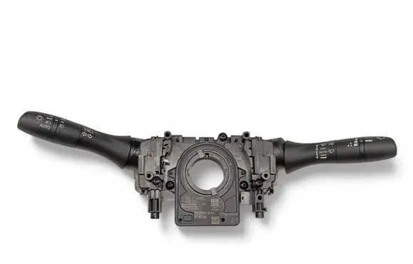 Nissan X-Trail T32 Indicator stalk 479454BA0A