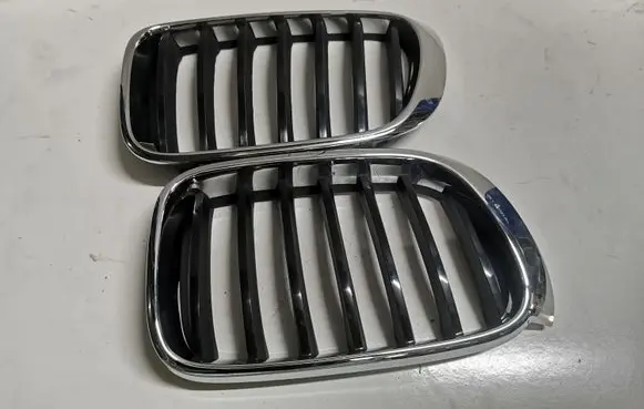 BMW X3 F25 Front bumper upper radiator grill