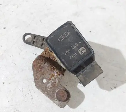 BMW 5 E39 Headlight/headlamp level sensor 1093697