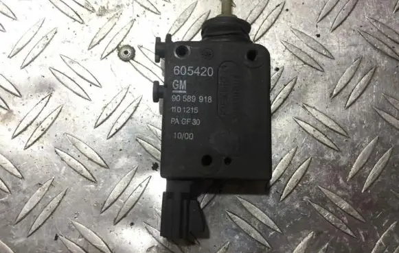 Opel Zafira A Central locking motor 90589918 605420