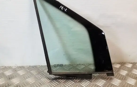 Citroen C8 Front door vent window glass four-door 