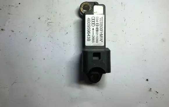 Audi A4 S4 B6 8E 8H Airbag deployment crash/impact sensor 4B0959643B