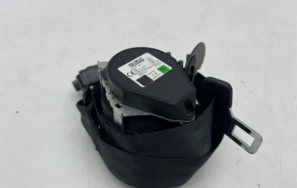 Ford Kuga III Front seatbelt LV4BS61294ADW