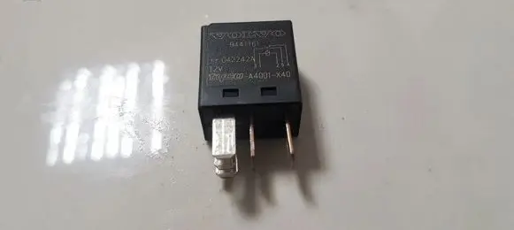 Volvo XC90 Other relay V23074 9441161