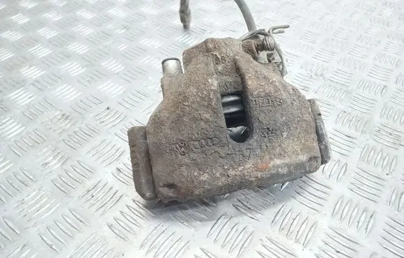 Volkswagen PASSAT B5.5 Front brake caliper