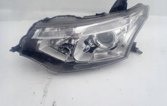 Mitsubishi Outlander Headlight/headlamp